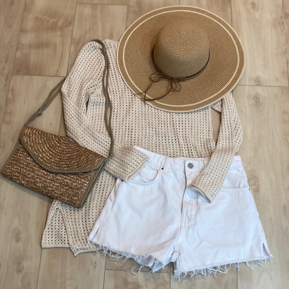 Zara Pants - Zara white denim shorts